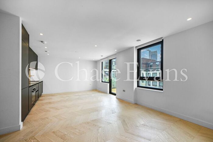 1 Bedroom Flat To Rent In The Waterman, Tidemill Square, Greenwich Peninsula, Greenwich, SE10