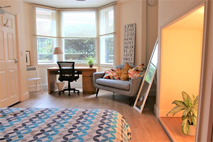 1 Bedroom House To Rent In Victoria Square, Newcastle Upon Tyne, NE2