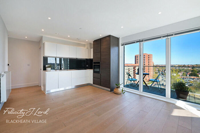 1 Bedroom Apartment For Sale In Kidbrooke Park Road, London, SE3