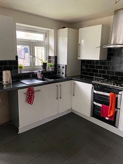 3 Bedroom Terraced House To Rent In Tollgate Drive, Hayes, UB4