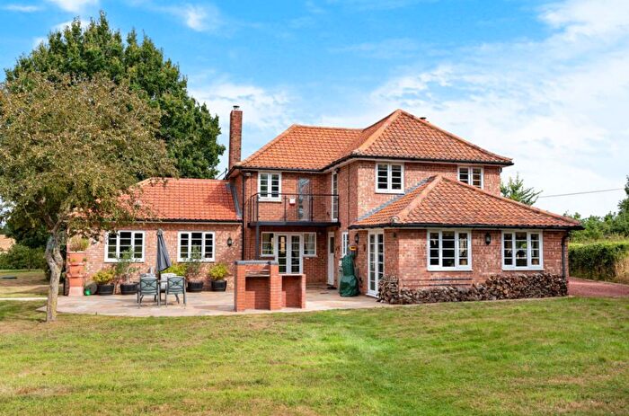 4 Bedroom Property To Rent In Green Lane, Stonham, IP14