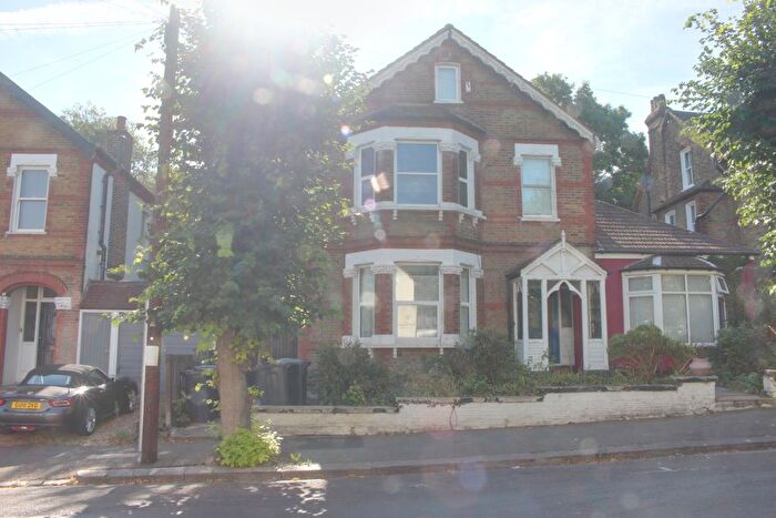 1 Bedroom Flat To Rent In Dornton Road, South Croydon, CR2