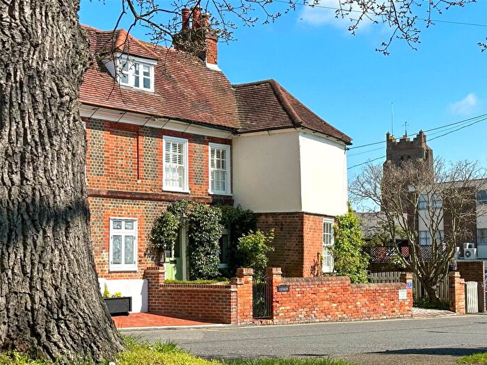 3 Bedroom Semi-Detached House For Sale In Market Place, Ingatestone, Essex, CM4