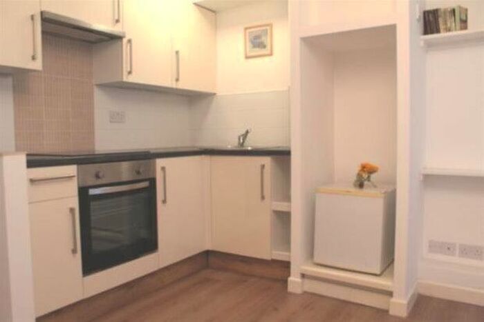 1 Bedroom Flat To Rent In High Street, Dover, CT16