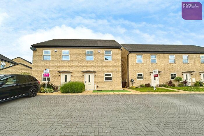 2 Bedroom Semi-Detached House For Sale In Sark Court, LS14