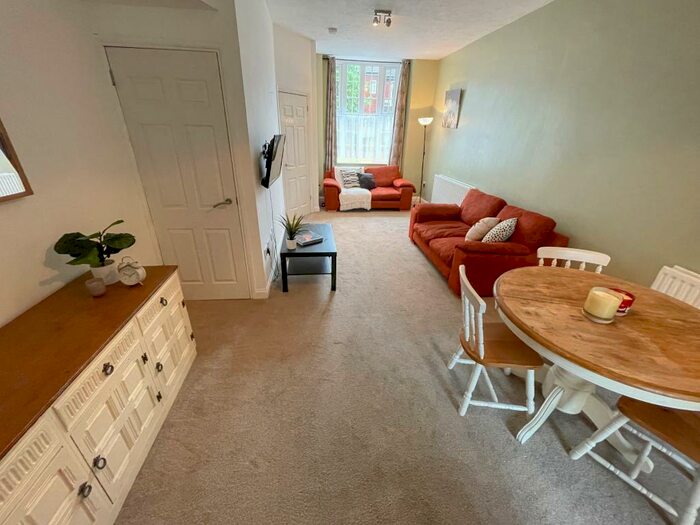 2 Bedroom Terraced House To Rent In Smithdown Lane, L7