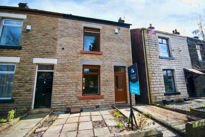 3 Bedroom End Of Terrace House To Rent In Turton Road, Bolton, BL2