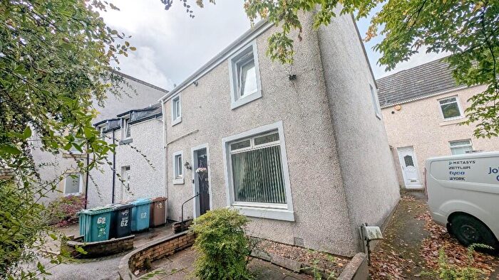 3 Bedroom End Of Terrace House For Sale In Grampian Way, G68