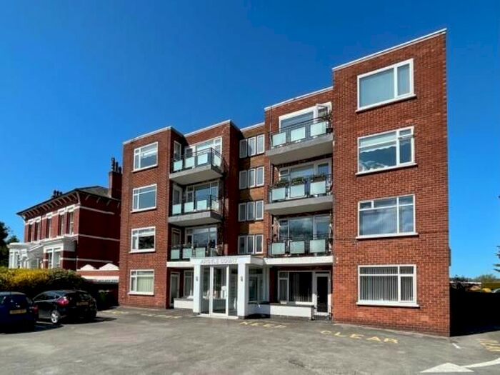 2 Bedroom Flat To Rent In Argyle Road, Southport PR9