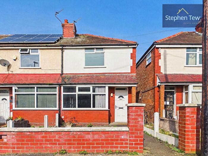 2 Bedroom End Of Terrace House For Sale In Norfolk Road, Blackpool, FY3