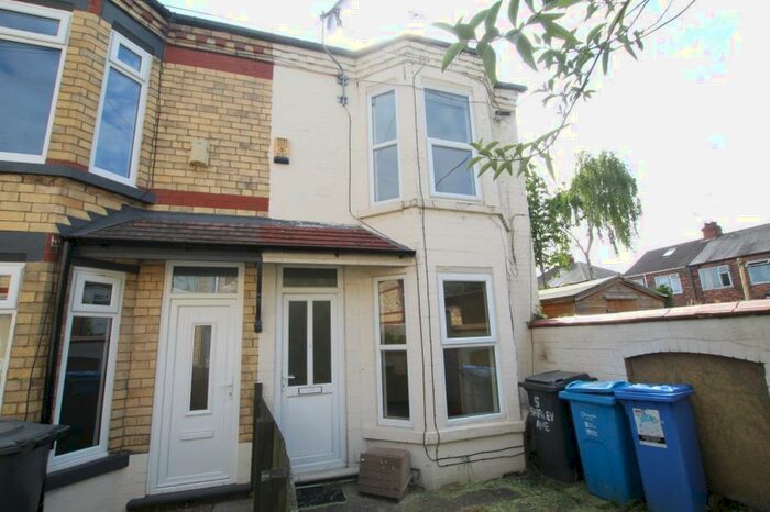 2 Bedroom End Of Terrace House To Rent In Shirley Avenue, Hull., HU5