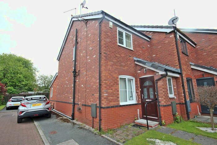 2 Bedroom Mews To Rent In Lawton Close, Culcheth, Warrington, WA3
