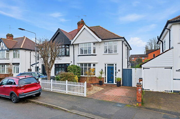 3 Bedroom Semi Detached House For Sale In Tennyson Road, Woodthorpe, Nottingham, Nottinghamshire, NG5