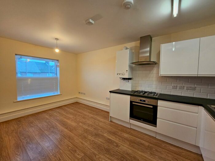 1 Bedroom Flat To Rent In London Road, Luton, LU1