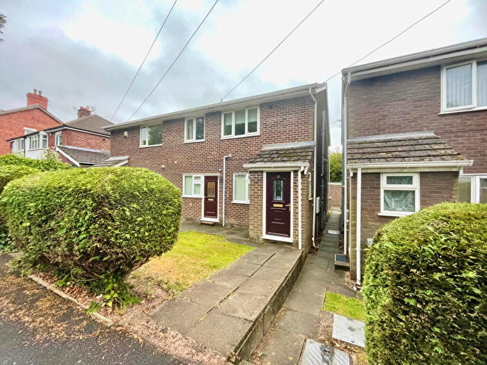 2 Bedroom Flat To Rent In Ronwood Court, Powis Road, Ashton, PR2