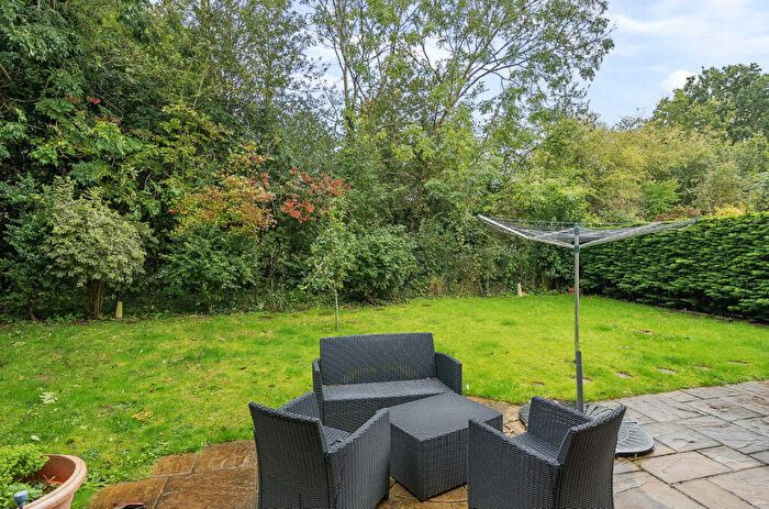 4 Bedroom Detached House For Sale In Lynams, Church Crookham, Fleet, GU52