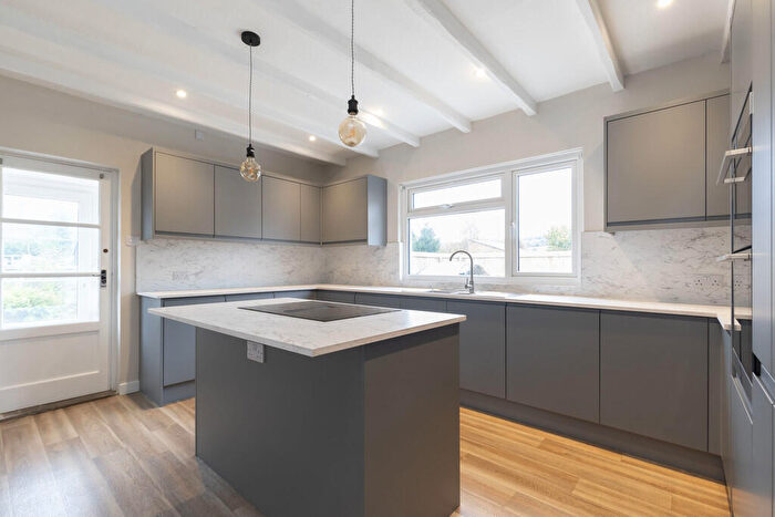 4 Bedroom Semi-Detached House To Rent In Ryeworth Road, Cheltenham, GL52