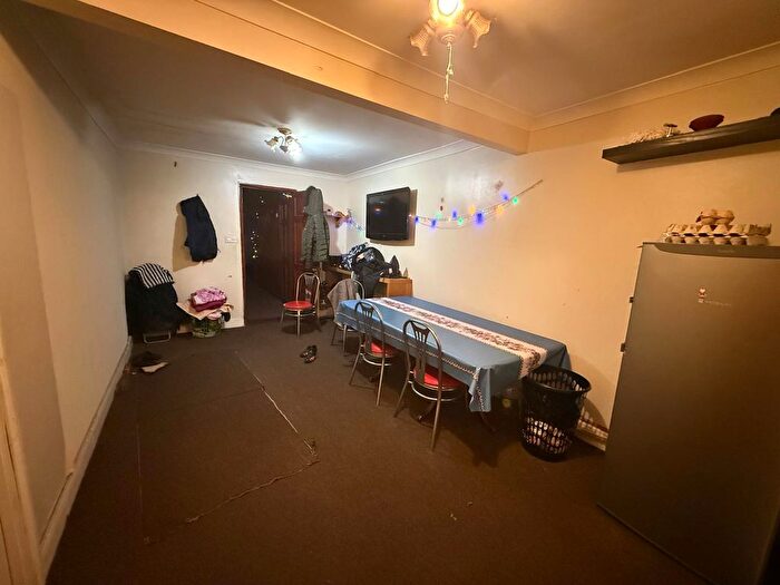 4 Bedroom Terraced House To Rent In Rutland Road, Ilford, IG1