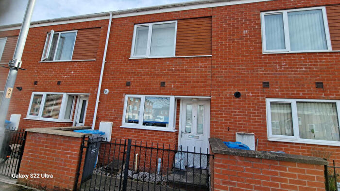 2 Bedroom Terraced House To Rent In Sparrow Street, Manchester, M13