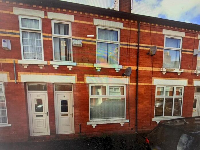 3 Bedroom Terraced House To Rent In Albert Avenue, Manchester, M18