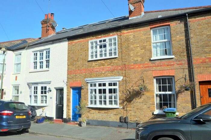 4 Bedroom Terraced House To Rent In Radnor Road, Weybridge, KT13