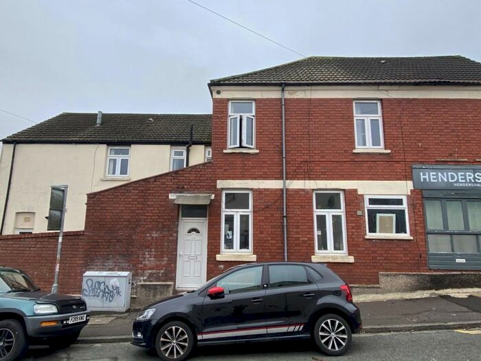 5 Bedroom Private Hall To Rent In Monthermer Road, Cathays, Cardiff, CF24