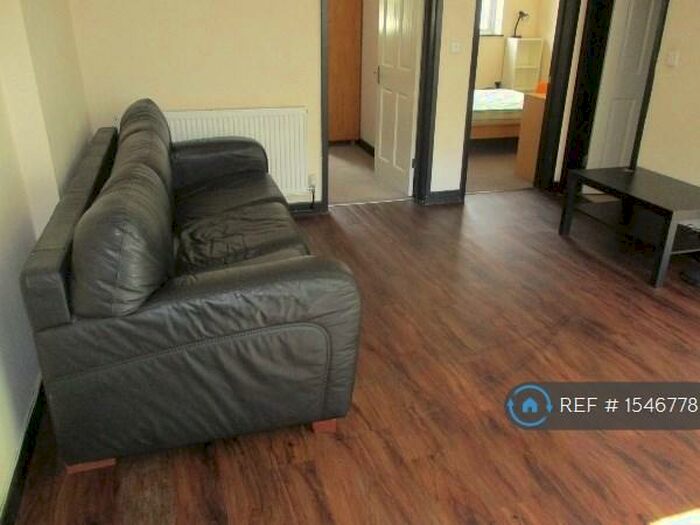 2 Bedroom Flat To Rent In Armada Place, Bristol, BS1