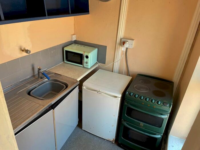1 Bedroom Flat For Sale In High Street, Stalham, Norwich, Norfolk, NR12
