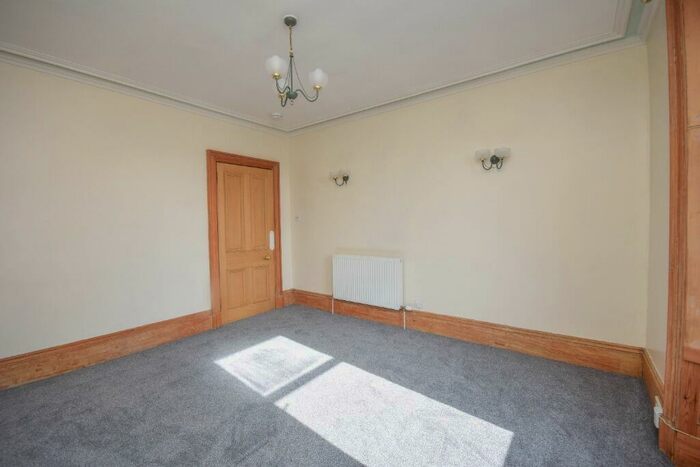 1 Bedroom Flat To Rent In Hill Street, Montrose, Angus, DD10