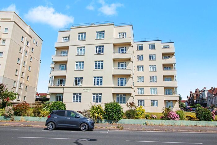 3 Bedroom Flat For Sale In Motcombe Court, Bedford Avenue, Bexhill-On-Sea, East Sussex, TN40