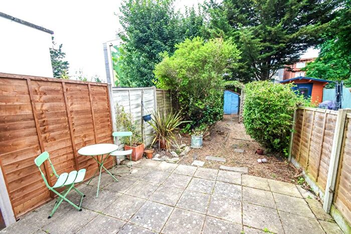 2 Bedroom Terraced House To Rent In Nascot Street, Watford, WD17