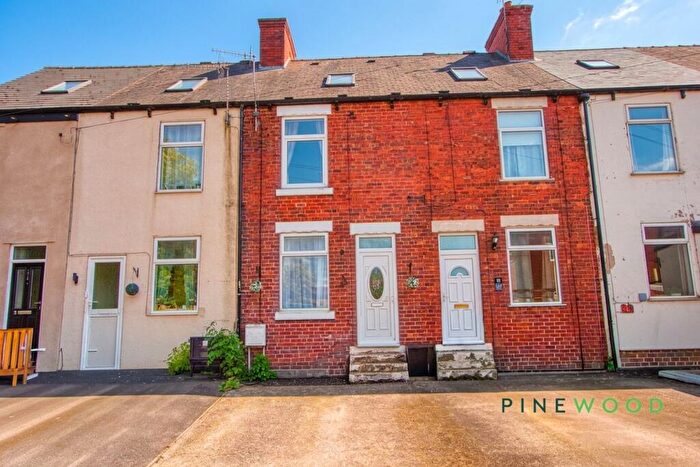 4 Bedroom Terraced House For Sale In Station Road, Brimington, S43
