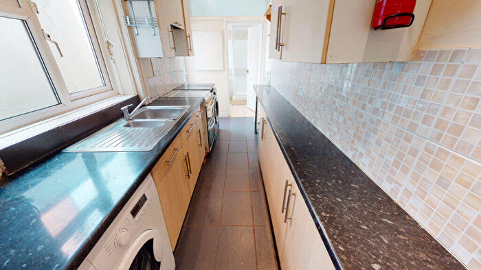 3 Bedroom House To Rent In North Road, Selly Oak, B29