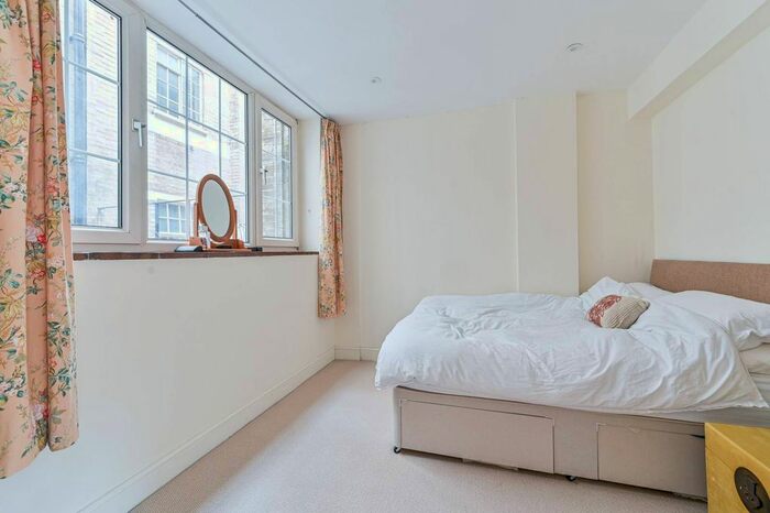 1 Bedroom Flat To Rent In Medway Street, Westminster, London, SW1P