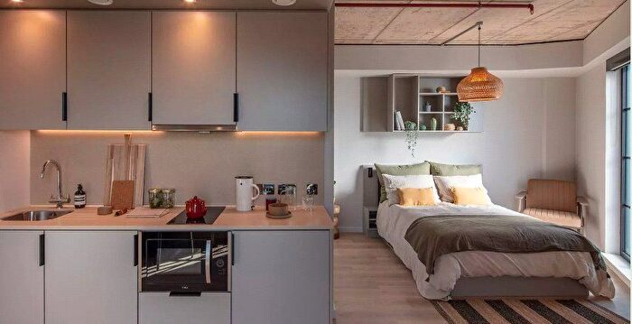 Studio To Rent In Biggest, Sunday Mills, Trewint Street, Earlsfield, SW18