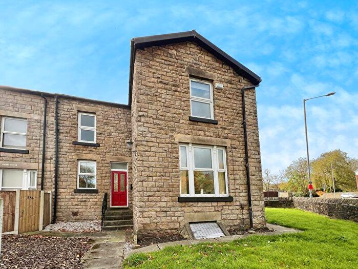 3 Bedroom Semi-Detached House To Rent In Park Avenue, Sharples, Bolton, BL1