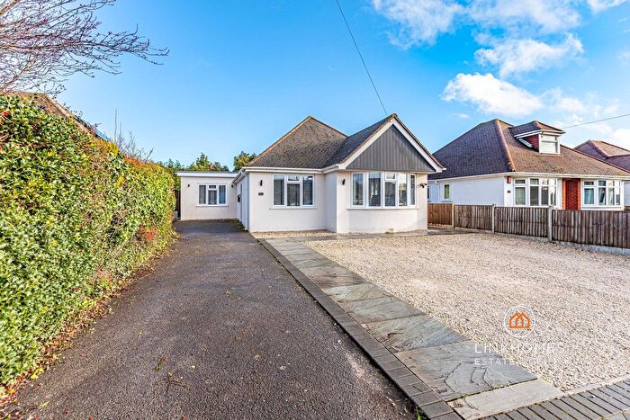 4 Bedroom Detached Bungalow For Sale In Alderney Avenue, Poole, BH12