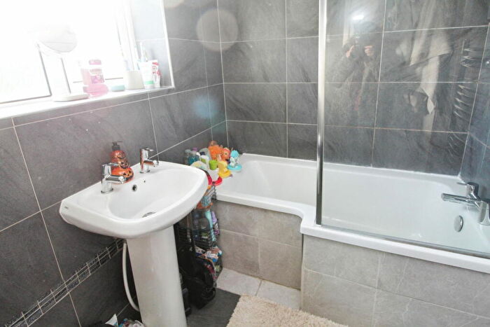 2 Bedroom Semi-Detached House For Sale In Broomhill Road, Prudhoe, NE42