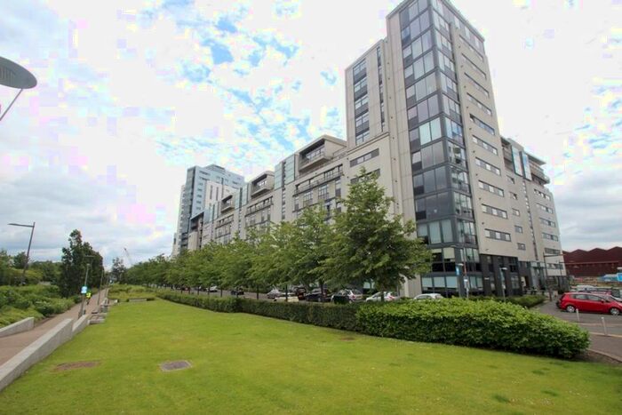 2 Bedroom Flat To Rent In Glasgow Harbour Terraces, Glasgow, G11