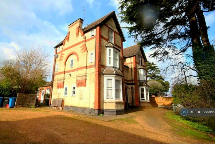 1 Bedroom Flat To Rent In Kettering, Kettering, NN15