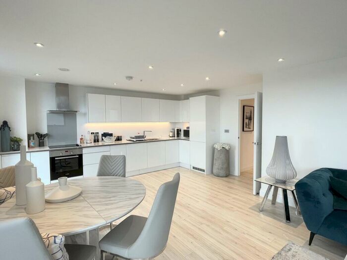 2 Bedroom Apartment To Rent In Key Street, Ipswich, IP4