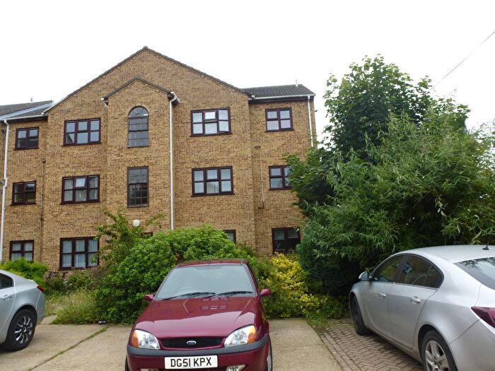 2 Bedroom Flat To Rent In High Street, March, PE15