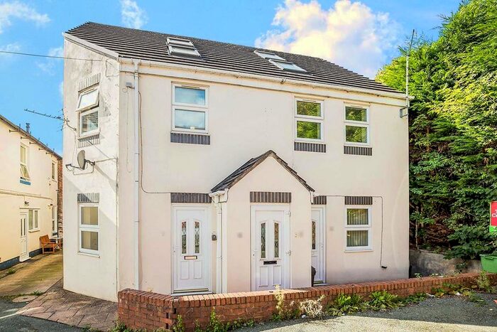 2 Bedroom Flat To Rent In Cambrian Place Beatrice Street, Oswestry, Shropshire, SY11