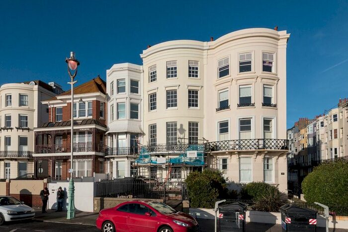 2 Bedroom Flat To Rent In Marine Parade, Brighton, BN2