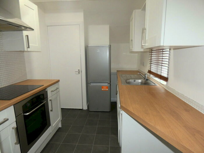 2 Bedroom Flat To Rent In Trewhitt Road, Heaton, NE6