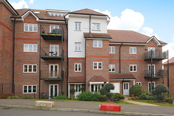 2 Bedroom Flat To Rent In Aspen Court, High Wycombe, HP13