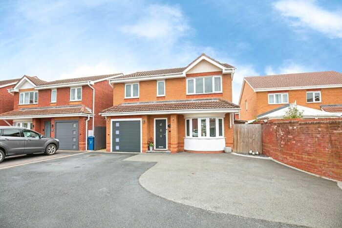 4 Bedroom Detached House For Sale In Fasson Close, Two Gates, B77