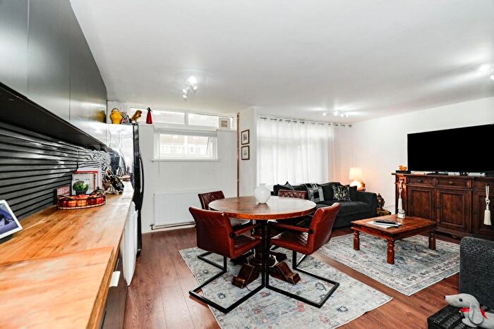 2 Bedroom Duplex For Sale In Hampsthwaite Road, Harrogate, HG1