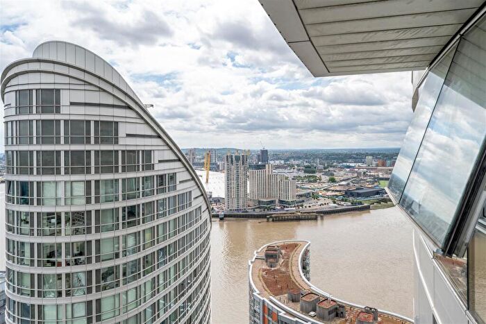 1 Bedroom Apartment For Sale In Biscayne Avenue, Canary Wharf, E14
