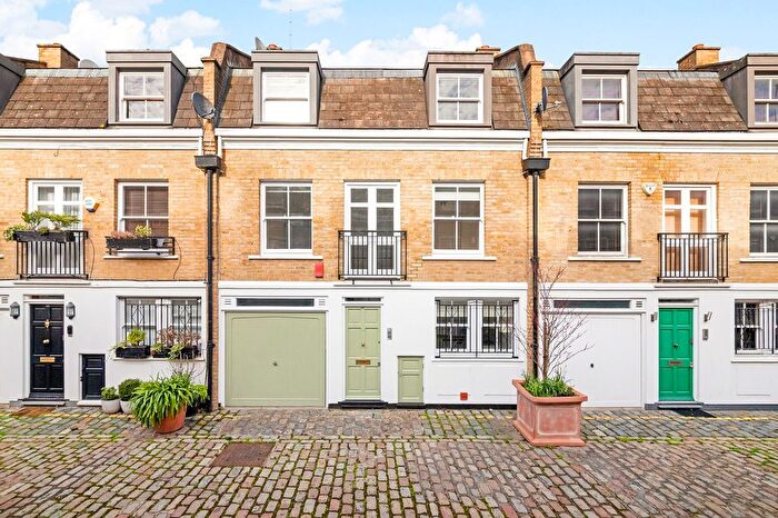 3 Bedroom Mews For Sale In Elnathan Mews, London, W9